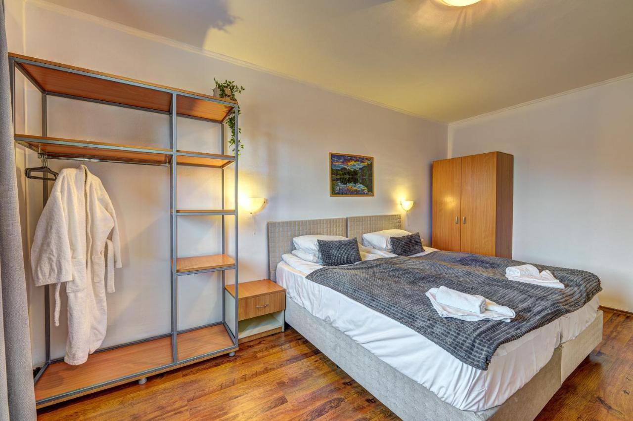 Aparthotel Silver Hills Free Parking Smoljan Exterior foto